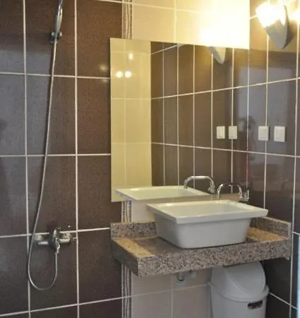 Mursel Garden Quarto em Acomodações Particulares