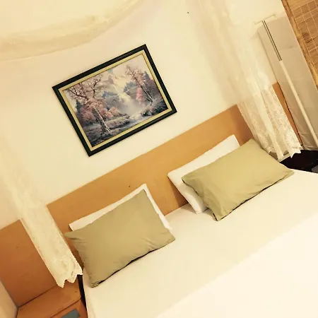 Mursel Garden Quarto em Acomodações Particulares