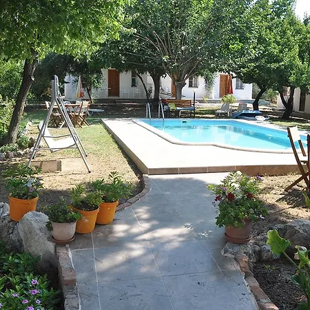 Privatunterkunft Mursel Garden *