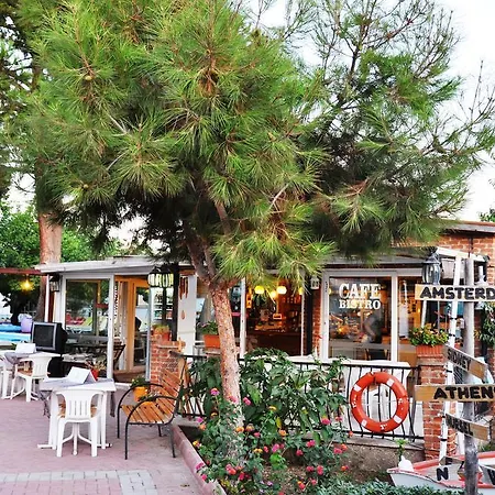 Homestay szállás Mursel Garden Kusadası
