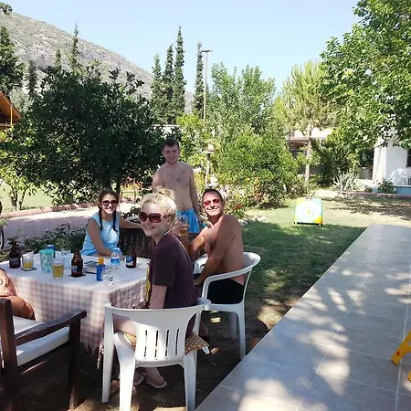 Homestay szállás Mursel Garden *
