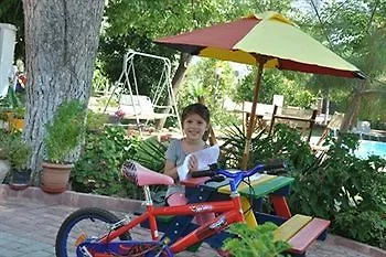 Mursel Garden * クシャダス