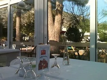 Mursel Garden ホームステイ